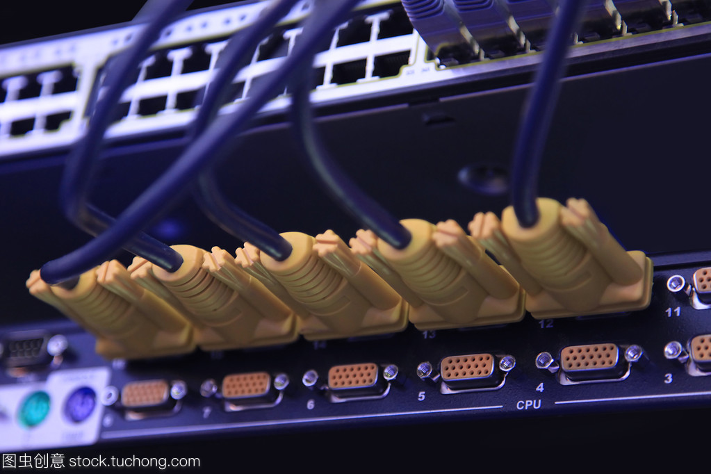 信息技術與計算機網絡 現(xiàn)代社會的數字化基石